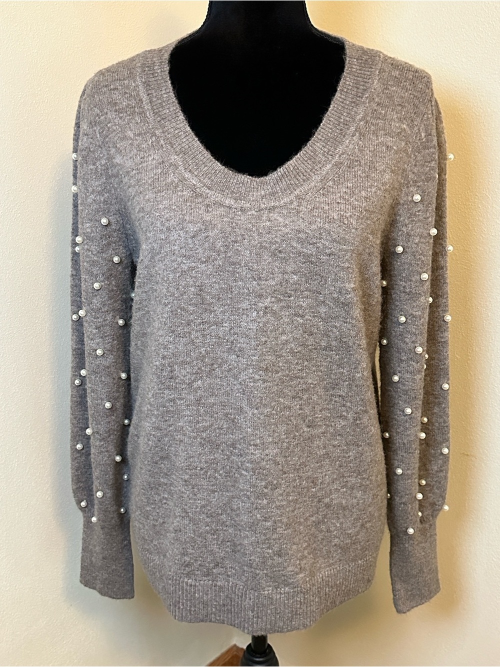 Loft Beige Pearl-Embellished Rounded Neck Women's Sweater Sz M